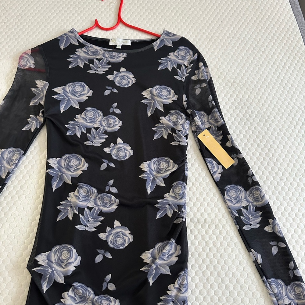 Long Sleeve Black Floral Bodycon Dress